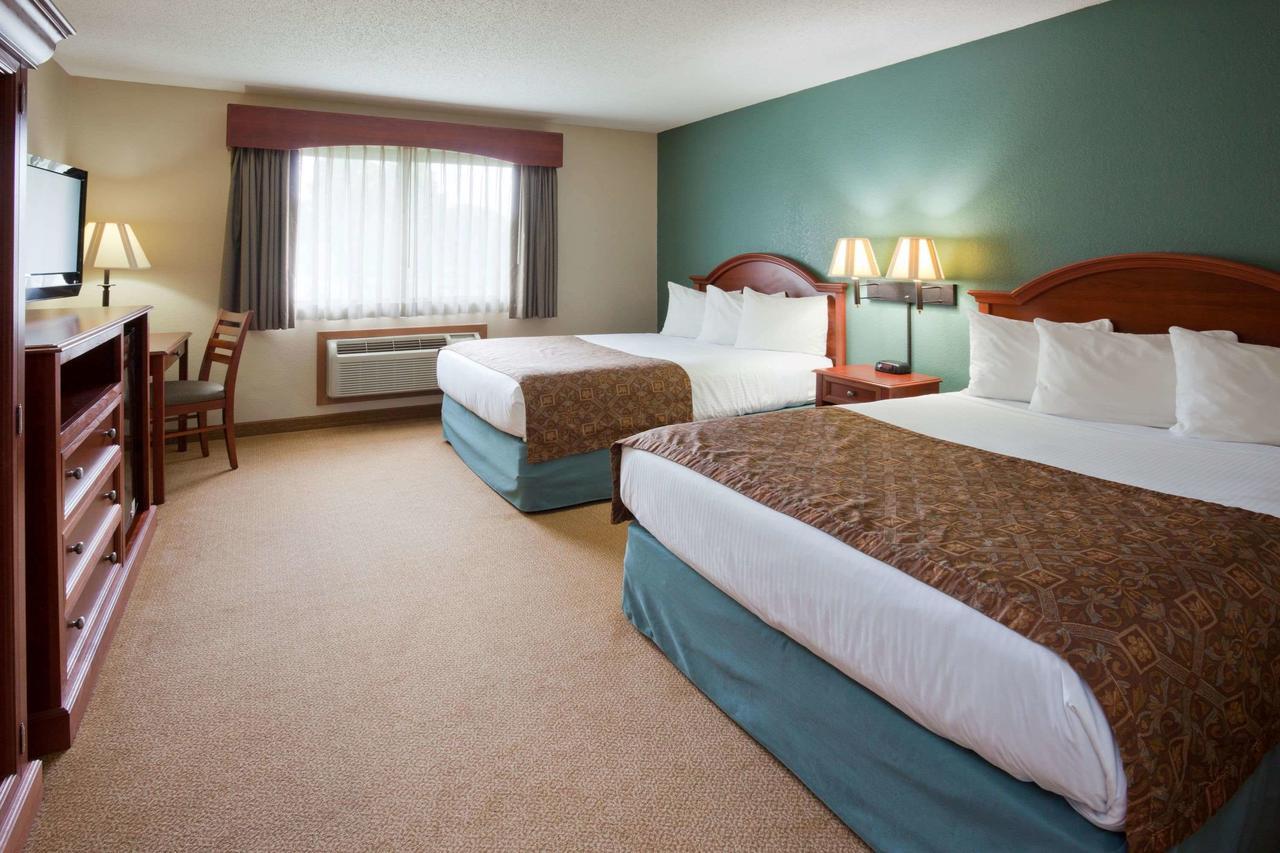 Americinn By Wyndham St. Peter Экстерьер фото